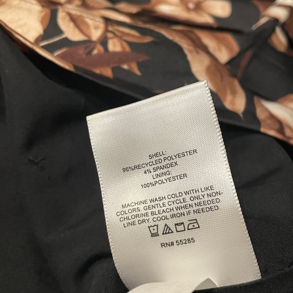 Express Elegant Ruched Floral Midi Dress- Black, Brown & Beige. size 4. Org $118 - Picture 9 of 10